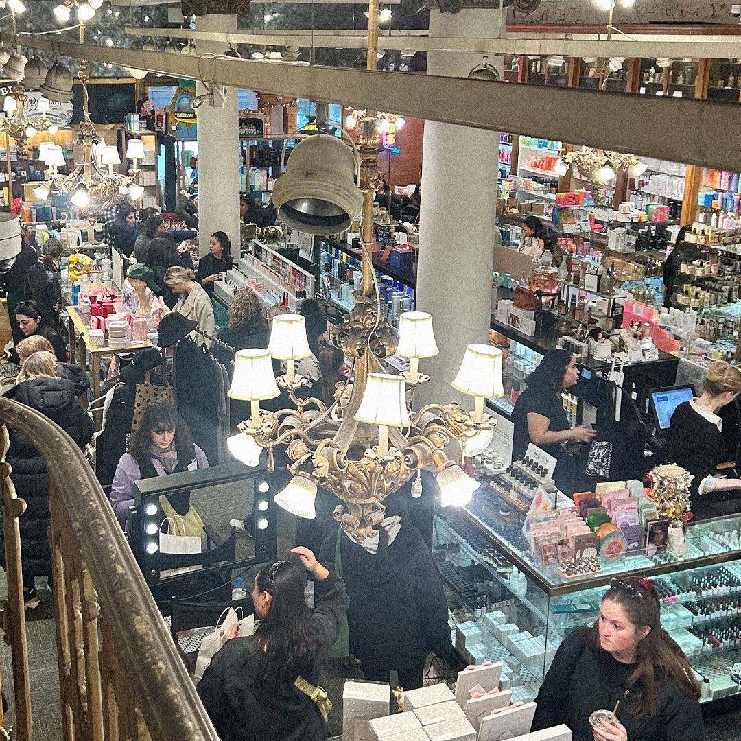 A Saturday at C.O. Bigelow in the Age of ‘Love Story’